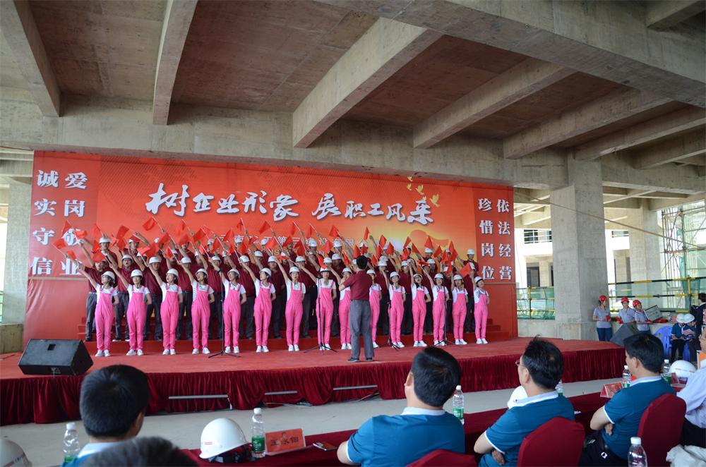 旗飞扬修.JPG
